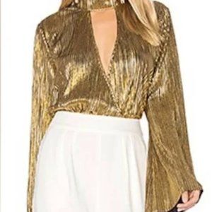 House of Harlow 1960 X Revolve - Gorgeous blouse!